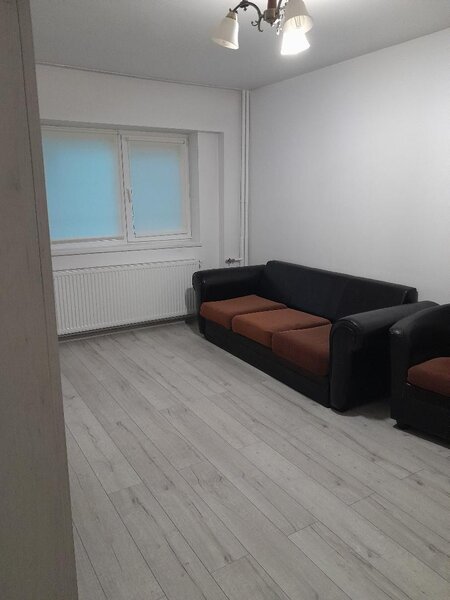 Vatra Luminoasa, ap. 2 camere, parter/ P+4, bloc 1983, centrala proprie
